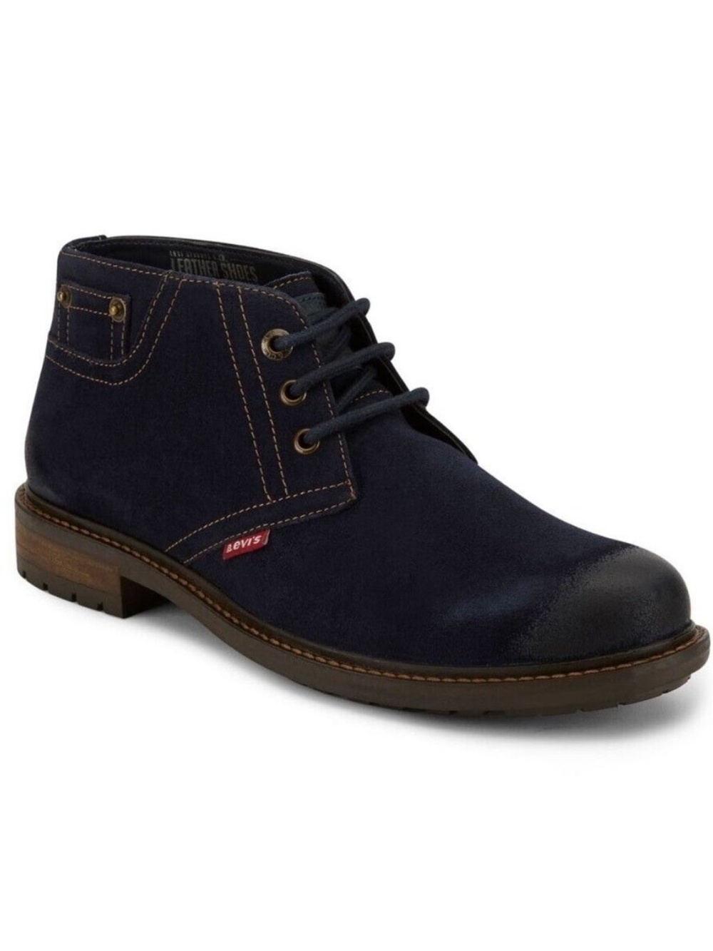 NWOT Levi’s Cambridge Suede Chukka Boot In Navy size 8
